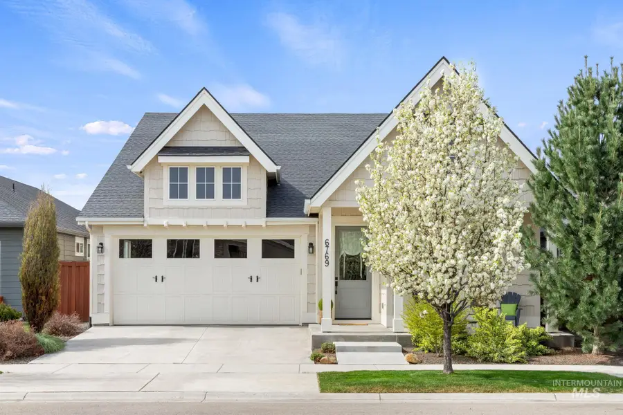 6769 S Kirra Ave, Boise, ID 83709 - #2