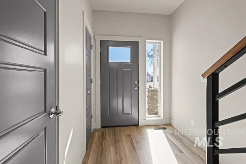 705-707 E Bates Ave, Parma, ID 83660 - #3