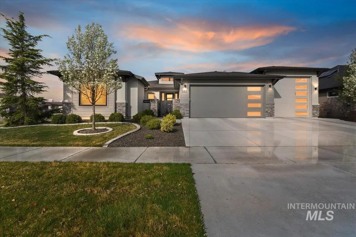 665 S Aspen Lakes Way, Star, ID 83669 - #1