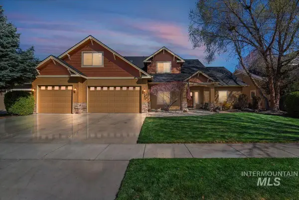 928 W Barrymore, Meridian, ID 83646