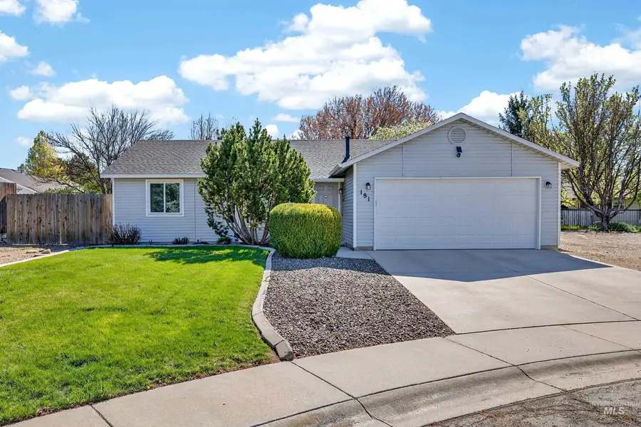 181 W Winnipeg St, Meridian, ID 83642 - #3