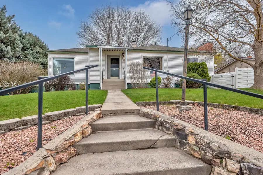 148 N 20th St, Payette, ID 83661 - #2