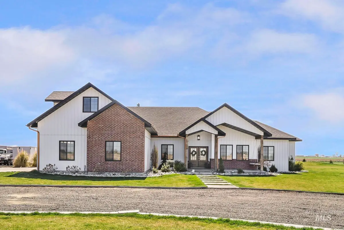 2233 E 3100 S, Wendell, ID 83355 - #1