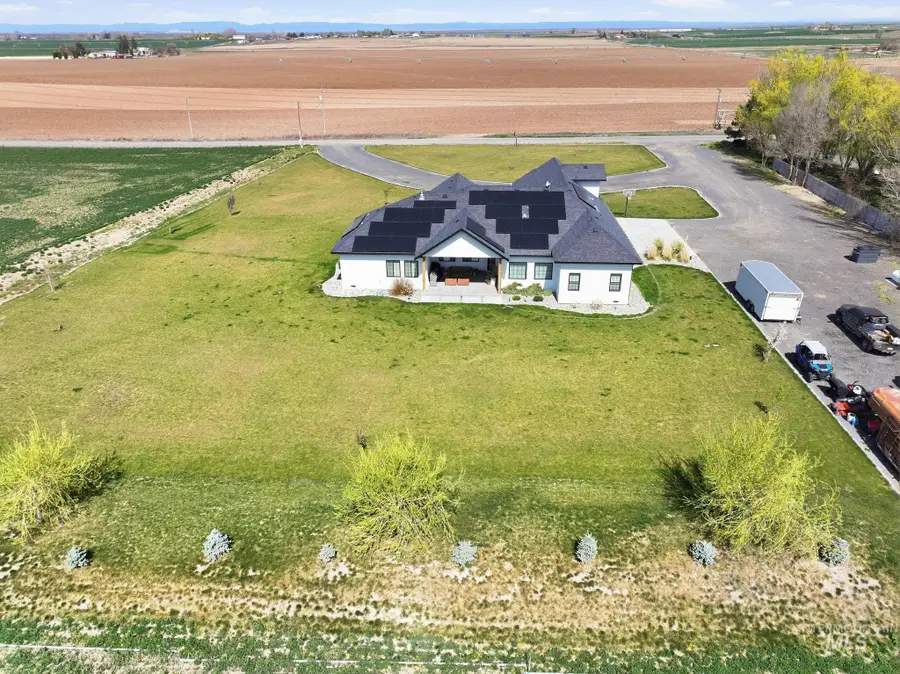 2233 E 3100 S, Wendell, ID 83355 - #2