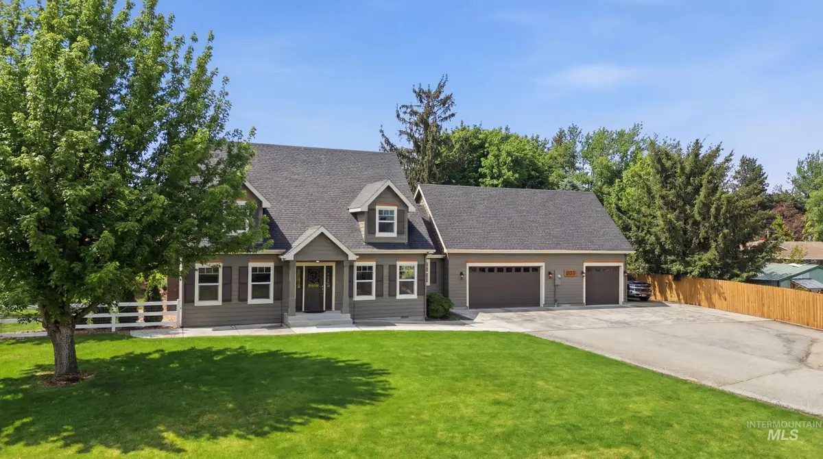 8811 Victory Rd, Boise, ID 83709 - #1