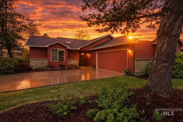 947 N Echohawk Way, Eagle, ID 83616