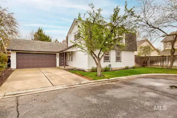 245 W Greensboro Ct, Boise, ID 83706