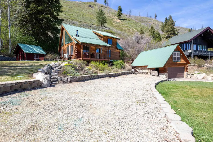 807 S Twin Pine Drive, Pine, ID 83647 - #2