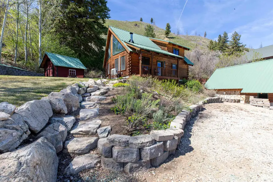 807 S Twin Pine Drive, Pine, ID 83647 - #3