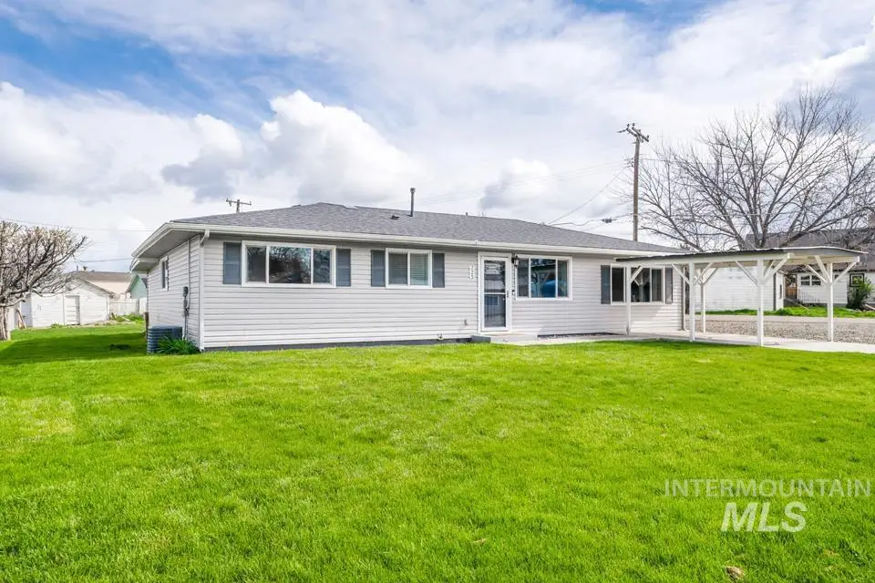 225 SW Park, New Plymouth, ID 83655 - #1