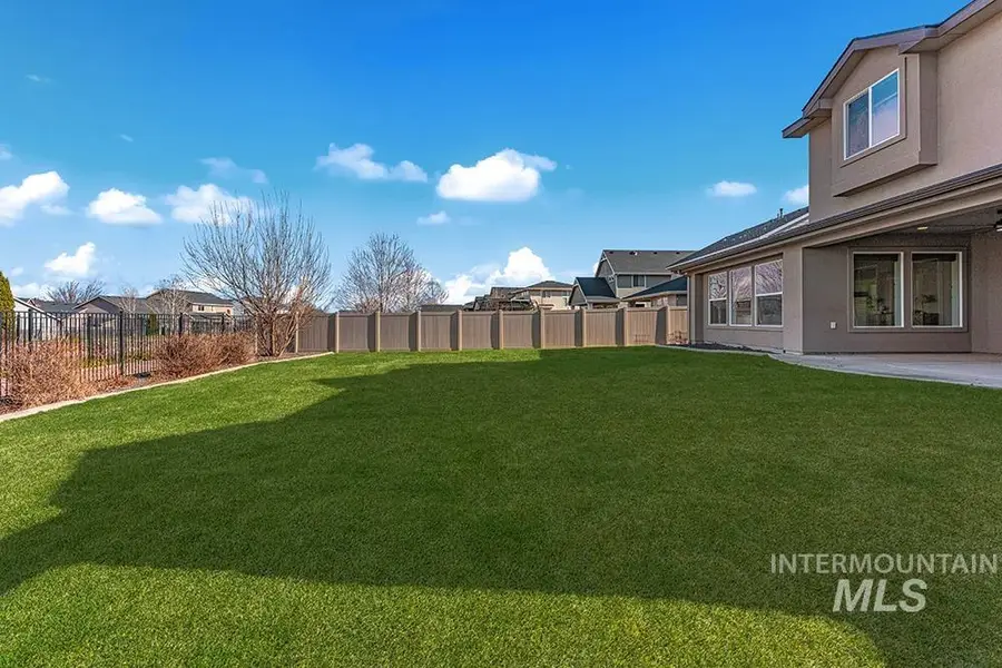 554 E Sicily Drive, Meridian, ID 83642 - #2