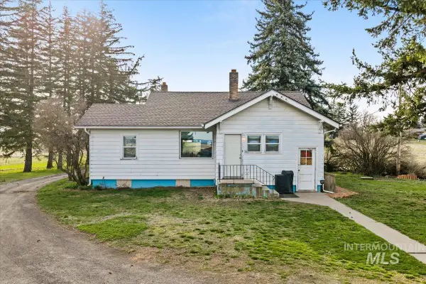 19454 Idaho Road, Worley, ID 83876