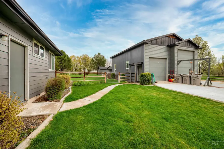23824 Breyer Rd, Caldwell, ID 83607 - #2
