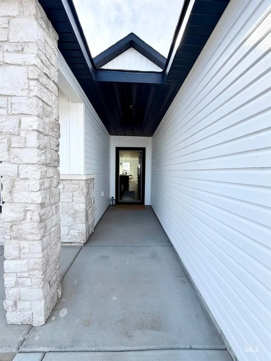 1419 Topaz, Rupert, ID 83350 - #2