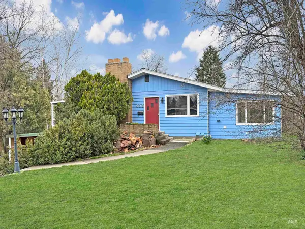 925 E 8th St., Moscow, ID 83843