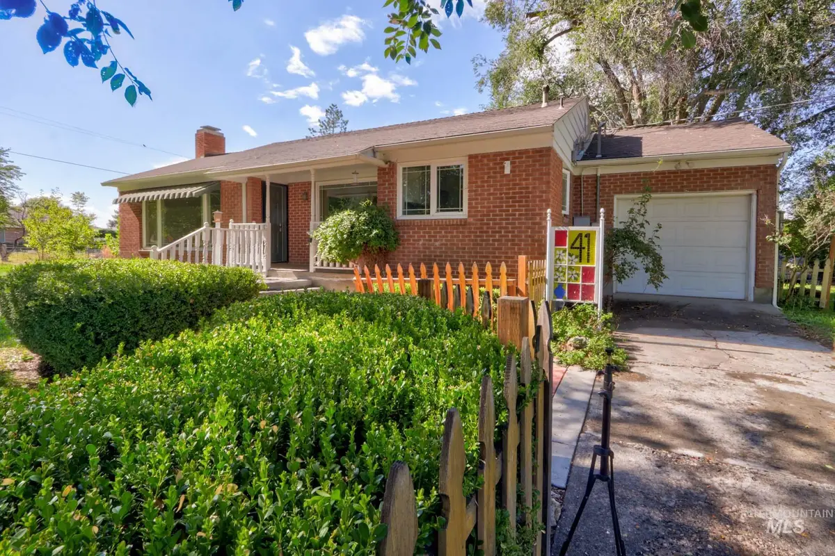 41 N Dorian Dr, Ontario, OR 97914 - #1