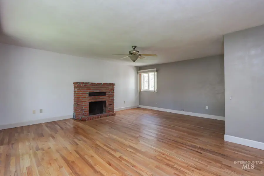 41 N Dorian Dr, Ontario, OR 97914 - #2