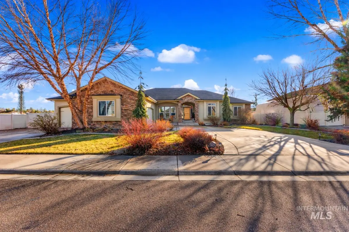 2021 W Sagwon Dr, Kuna, ID 83634 - #1