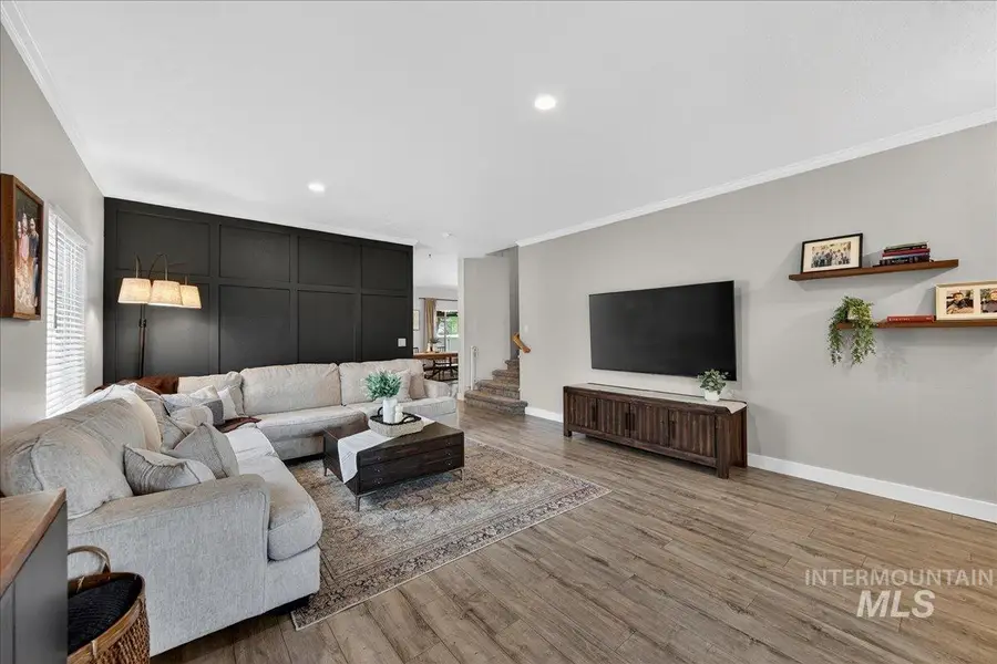 1826 N Henderson Ave, Meridian, ID 83646 - #3