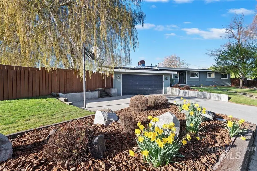 2617 N Alamo Rd, Boise, ID 83704 - #3