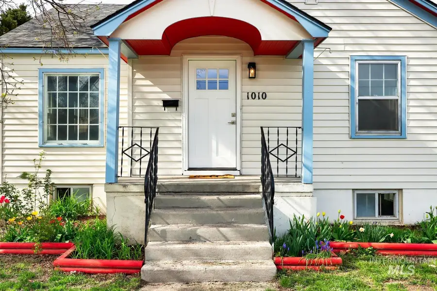 1010 Everett St, Caldwell, ID 83605 - #3