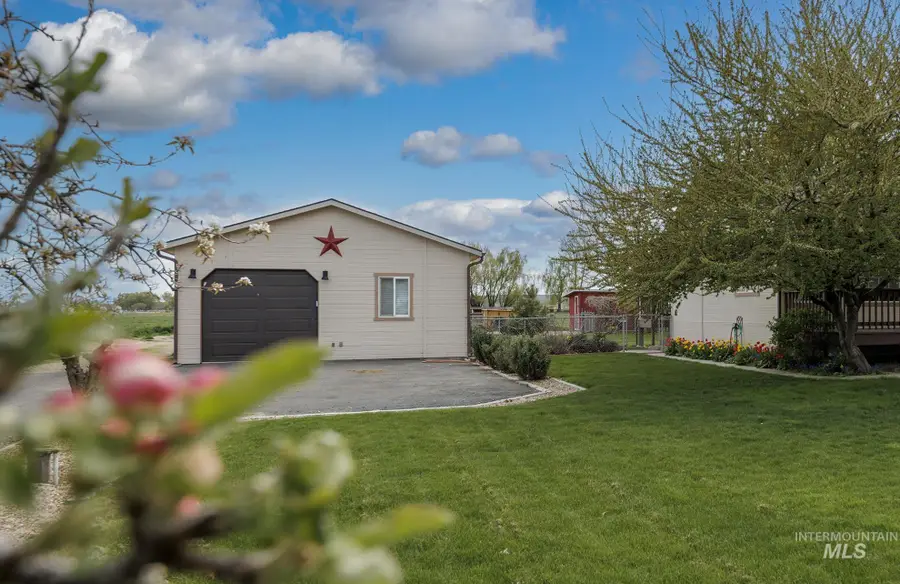 3625 NW 1st Ave, New Plymouth, ID 83655 - #2