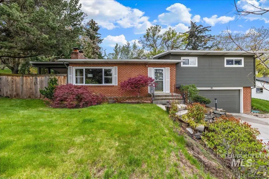 1025 W Highland View Dr, Boise, ID 83702 - #3