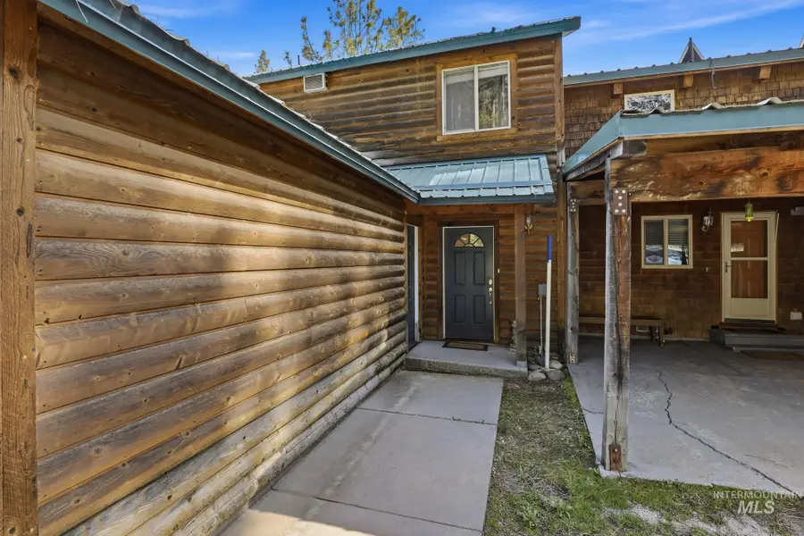 35 Sunrise Dr, Garden Valley, ID 83622 - #3