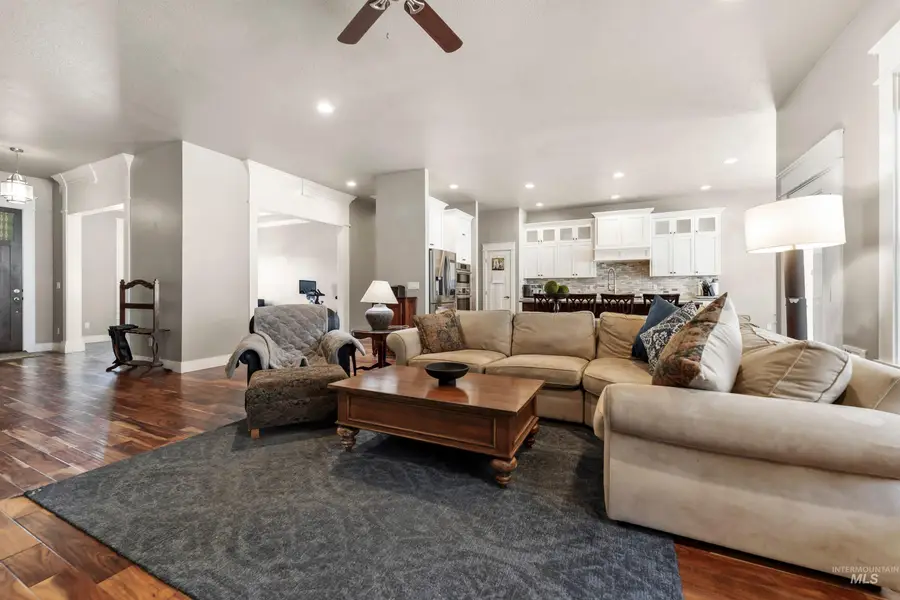 1360 N Bowknot Lake Way, Star, ID 83669 - #2