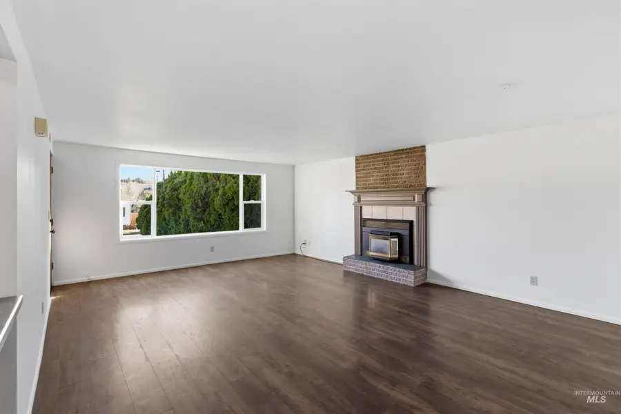 614 Kenneth St, Moscow, ID 83843 - #3