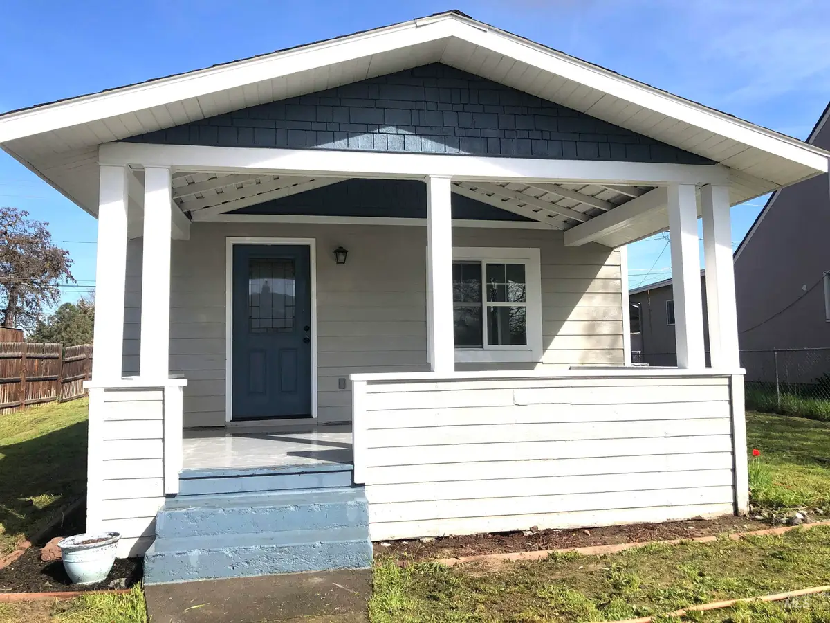 717 10th St., Clarkston, WA 99403 - #1