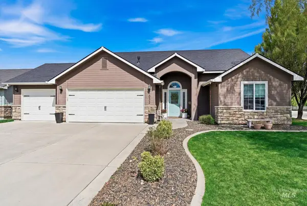 1032 W White Sands, Meridian, ID 83646