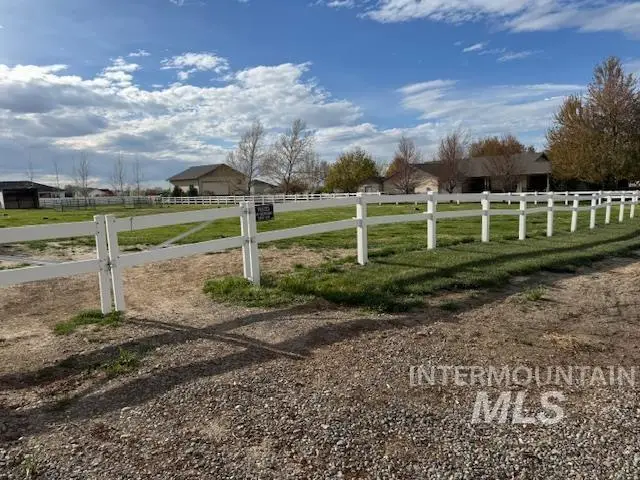 3727 N 2481 E, Twin Falls, ID 83301 - #2