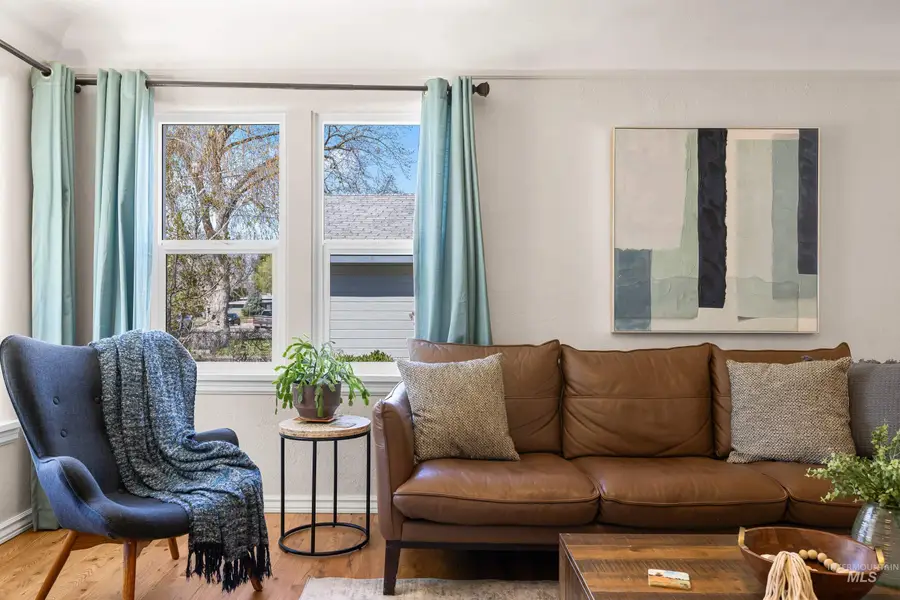 420 N Atlantic St, Boise, ID 83706 - #2