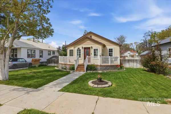 711 7th Ave, Nampa, ID 83651