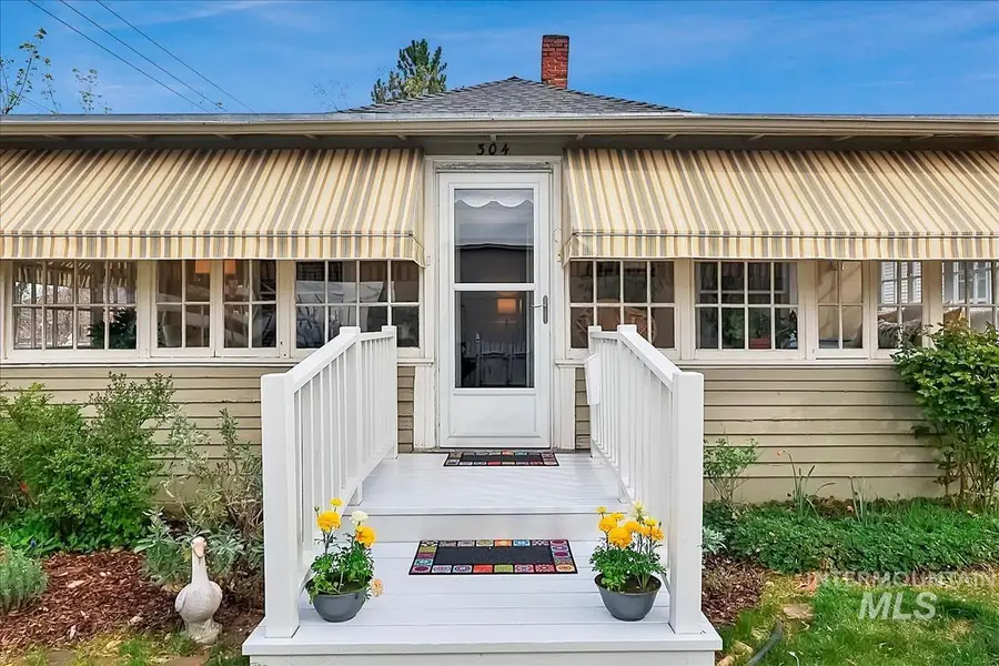 304 E Broadway Ave, Meridian, ID 83642 - #3