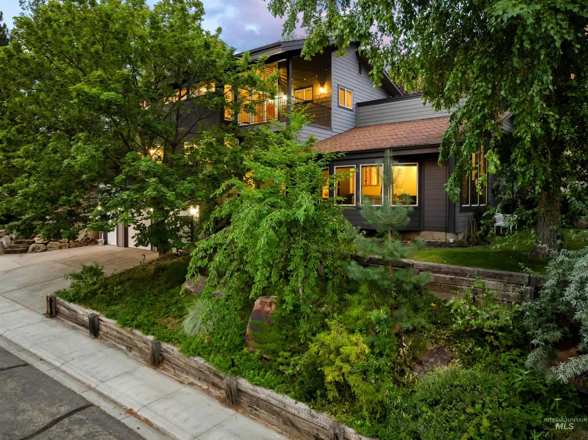 3668 N La Fontana Way, Boise, ID 83702 - #1