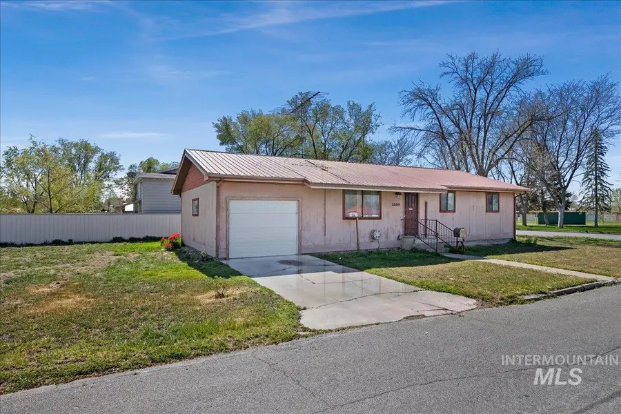 1229 Birch, Buhl, ID 83316 - #2