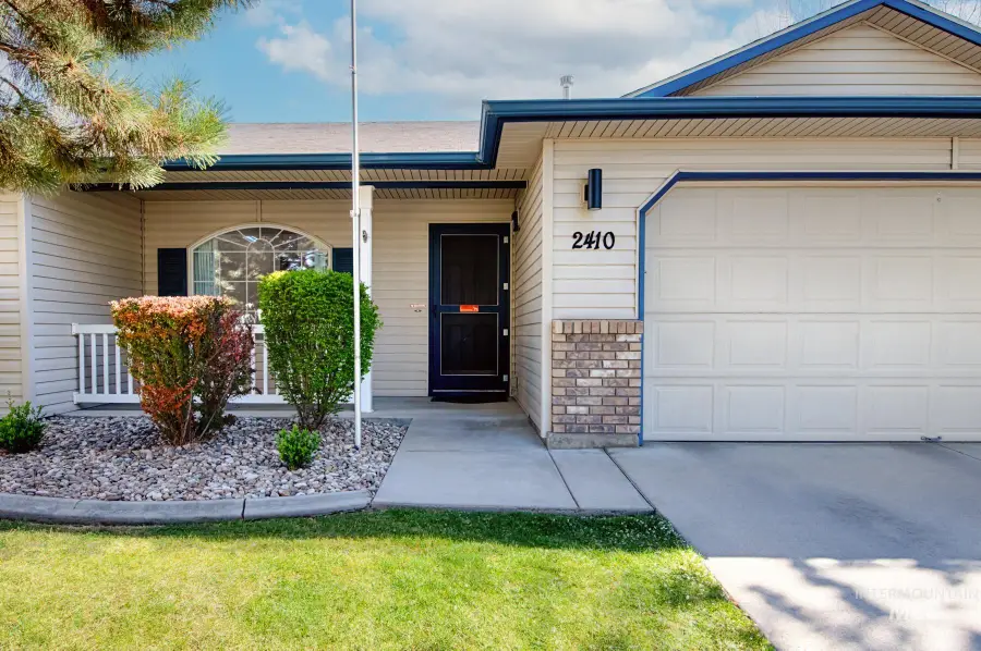 2410 N Hawaiian Hawk Pl, Kuna, ID 83634 - #3