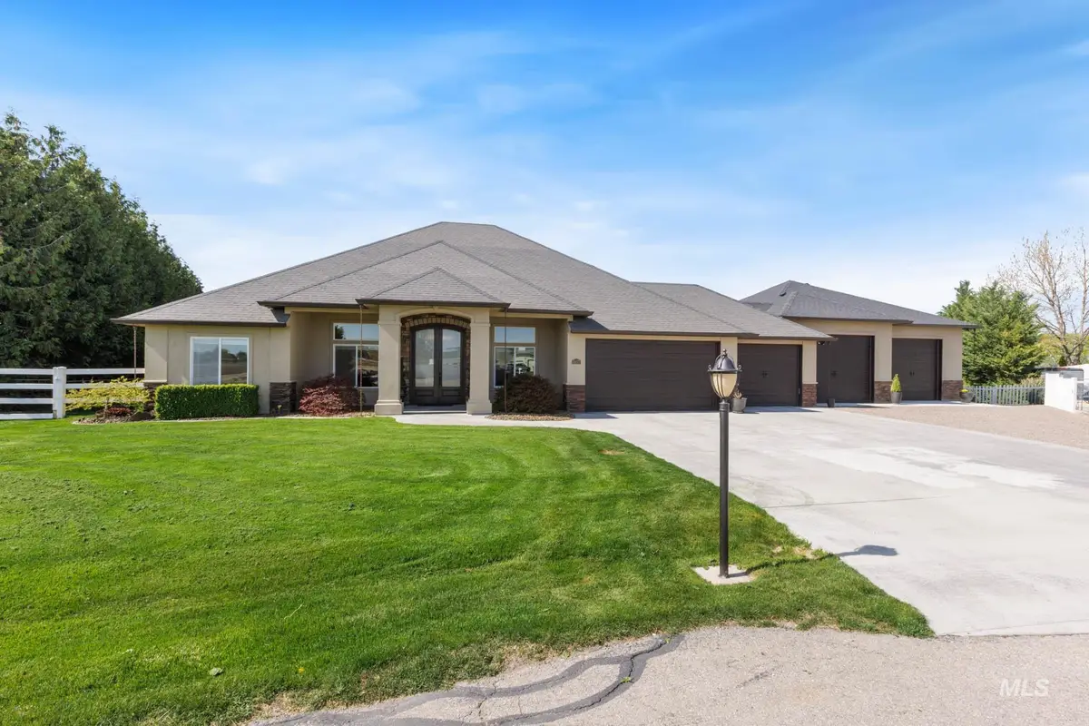 155877 Wintergreen Dr, Caldwell, ID 83607 - #1