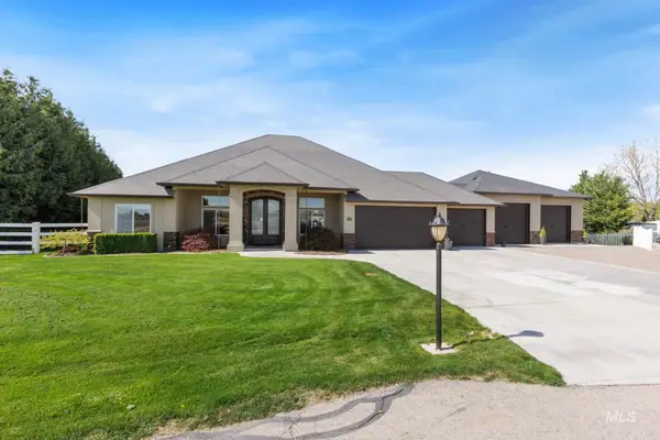 155877 Wintergreen Dr, Caldwell, ID 83607