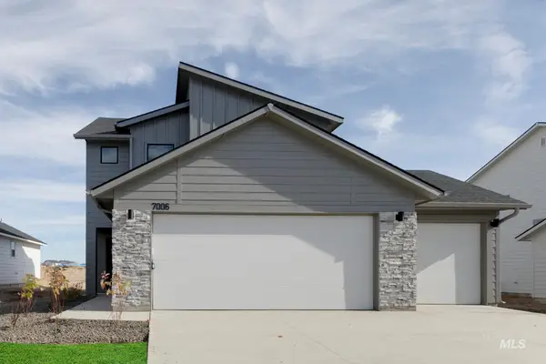 6671 W Plateau Creek Dr, Meridian, ID 83646