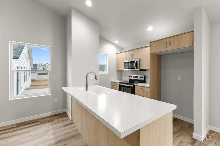 3042 W Taiban Creek Dr, Kuna, ID 83634 - #3