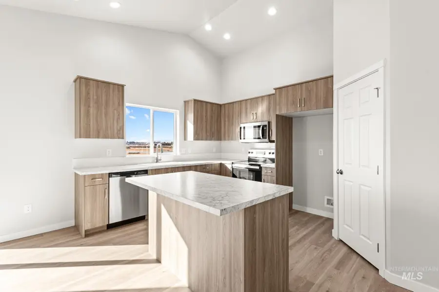 13734 Redway Ct, Caldwell, ID 83607 - #3