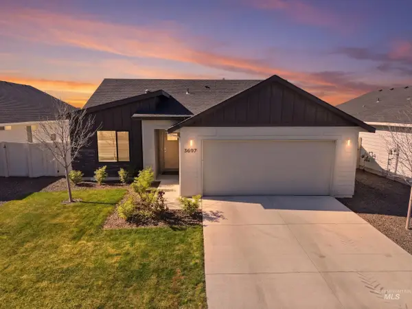 3697 W La Brea Dr, Meridian, ID 83642