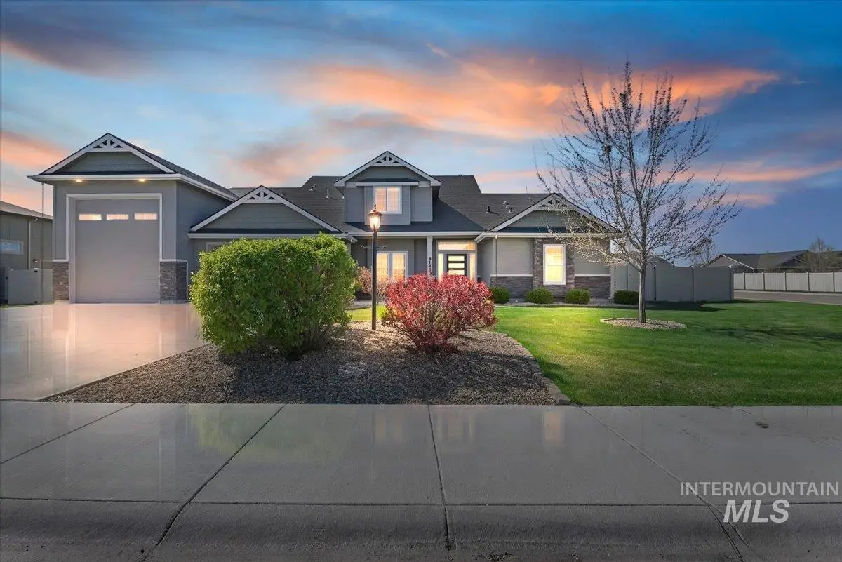 8143 Swiftwater Dr, Nampa, ID 83686 - #1