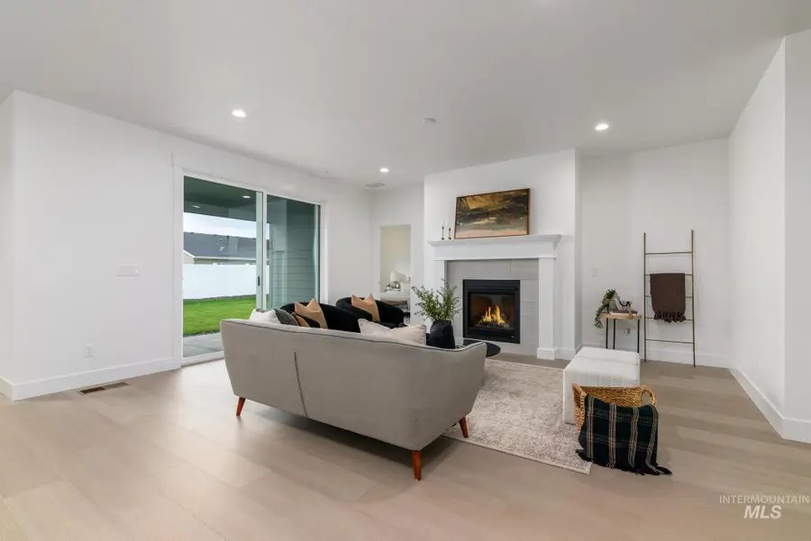 1481 N Burnam Ave, Star, ID 83669 - #2