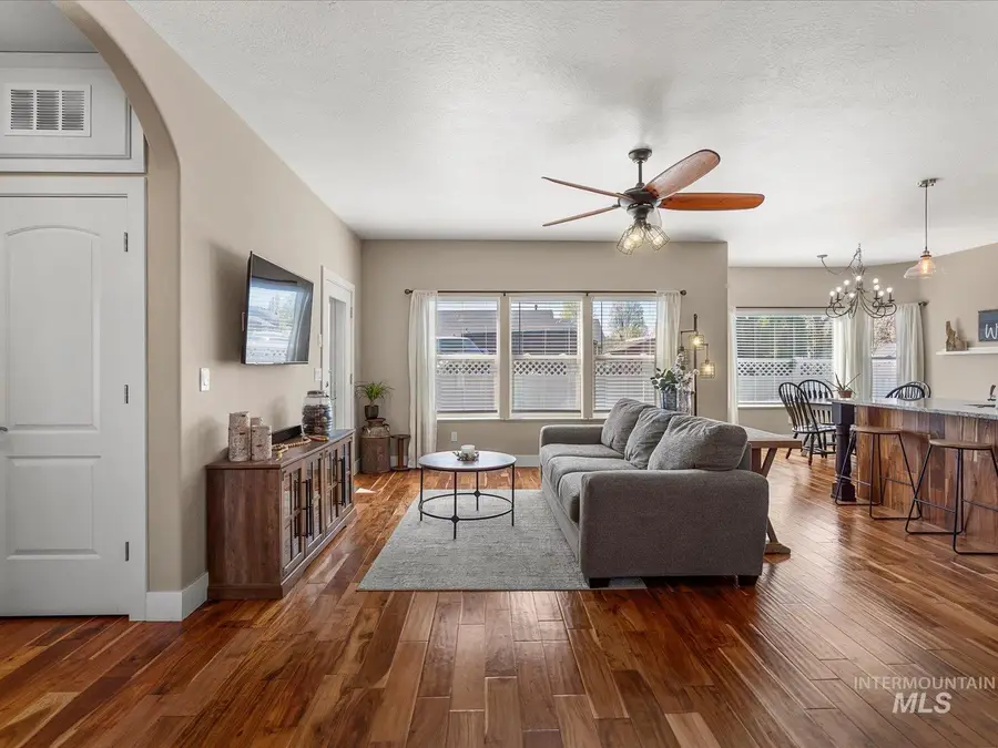 2560 NE 16th Avenue, Payette, ID 83661 - #3