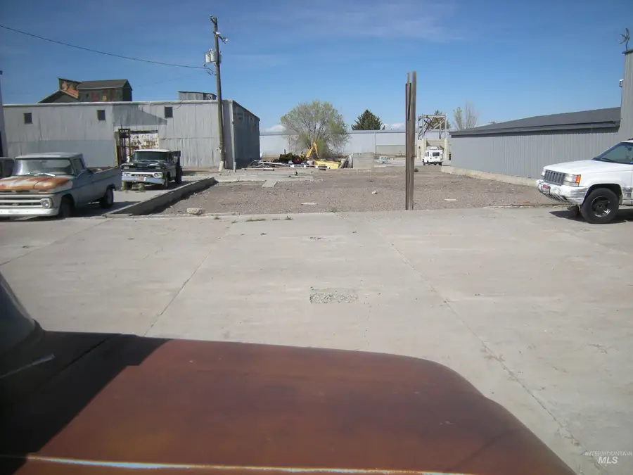 Appr 400 Railroad St S. Lots 16,17,18 Blk 5, Hazelton, ID 83355 - #2