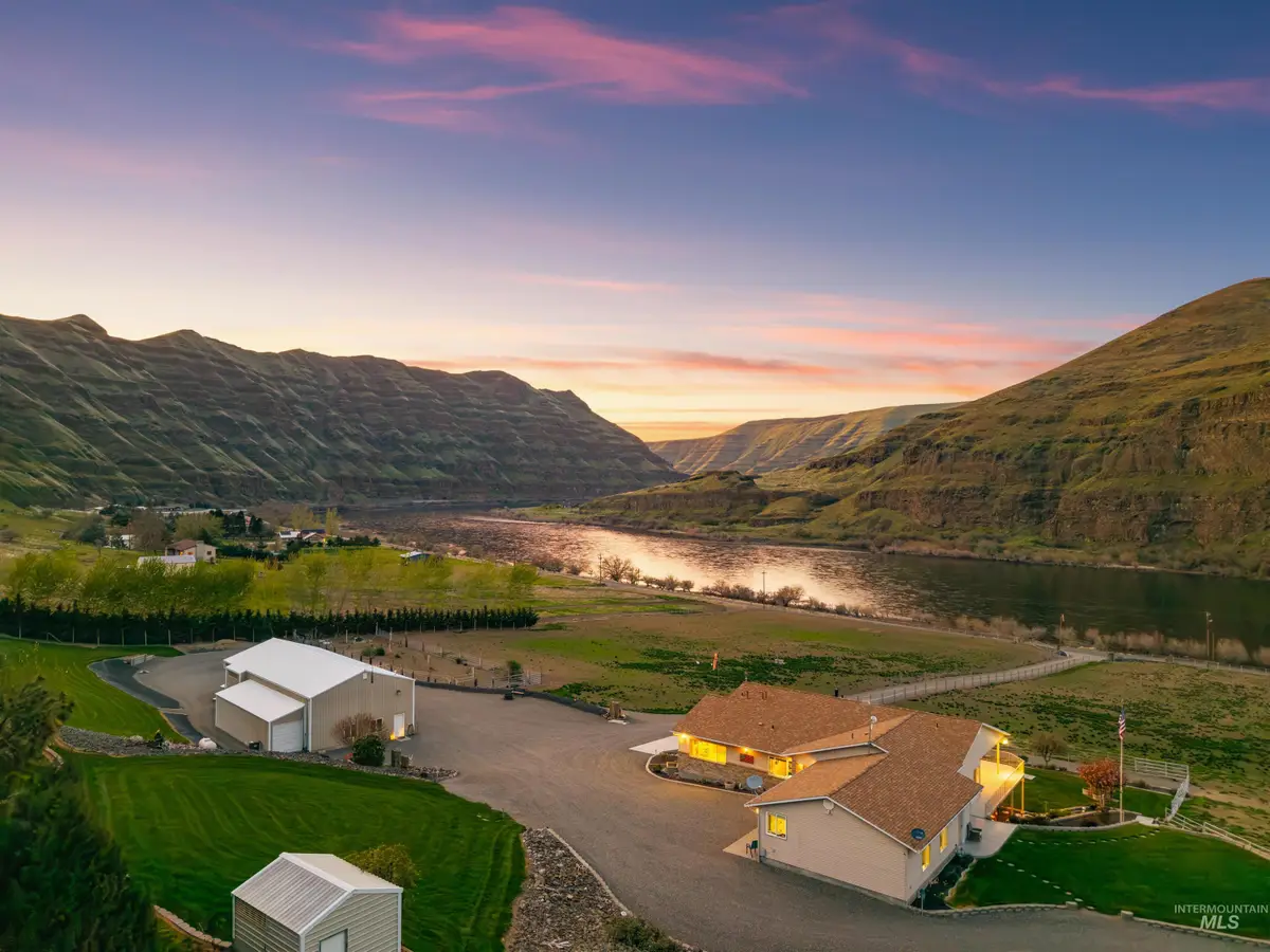 11056 Snake River Road, Asotin, WA 99402 - #1